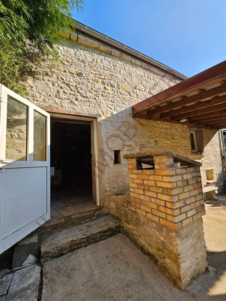 maison 5 pièces en vente sur VINCELLES (89290)