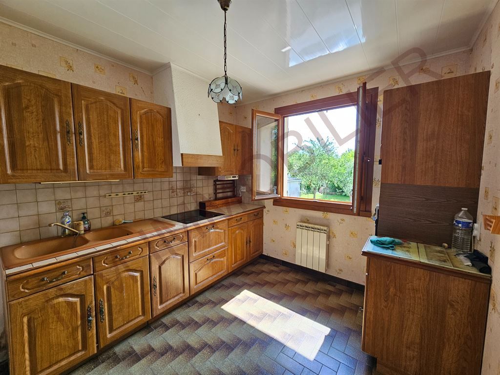 maison 6 pièces en vente sur POILLY SUR THOLON (89110)