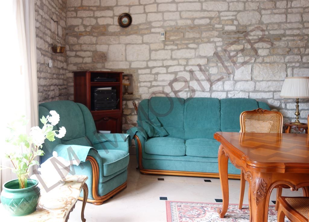 maison 4 pièces en vente sur CHABLIS (89800)