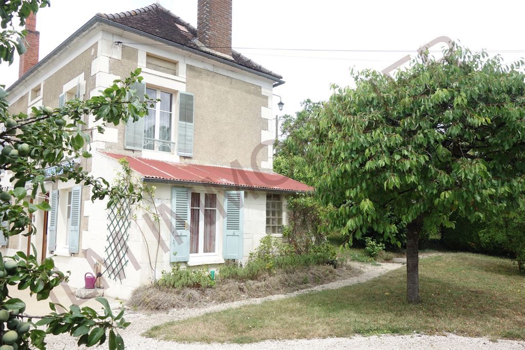 maison 4 pièces en vente sur VIVIERS (89700)