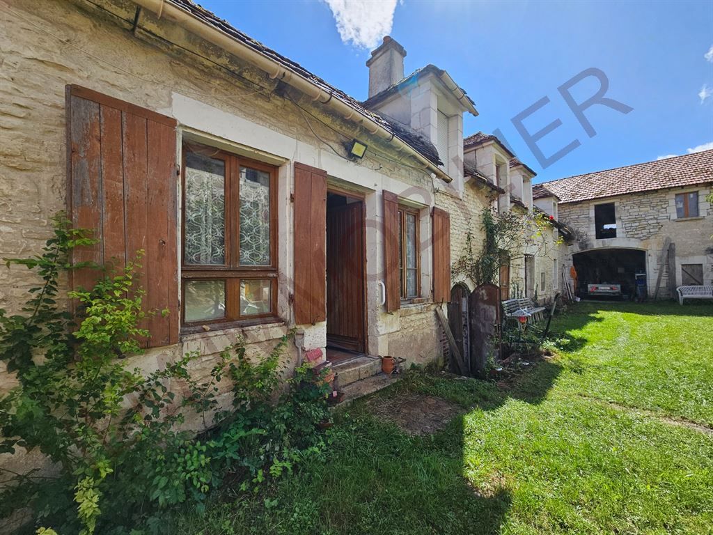 longère 5 pièces en vente sur ESCOLIVES STE CAMILLE (89290)