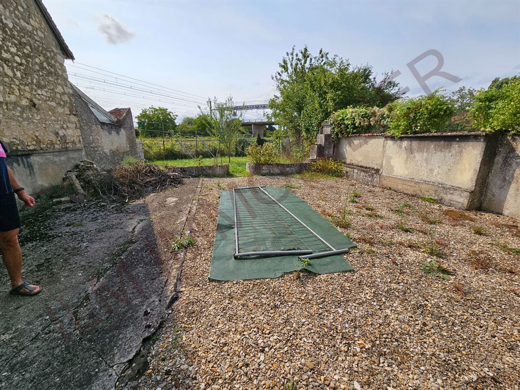 maison 3 pièces en vente sur BRIENON SUR ARMANCON (89210)