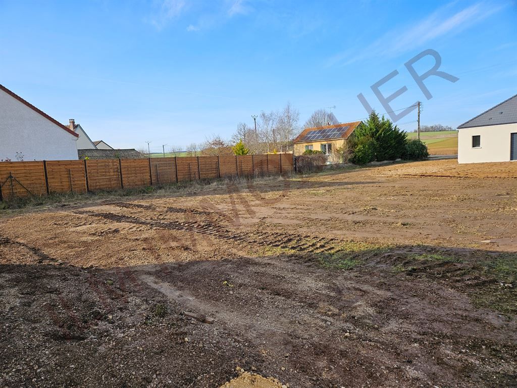 terrain à bâtir en vente sur VINCELLES (89290)