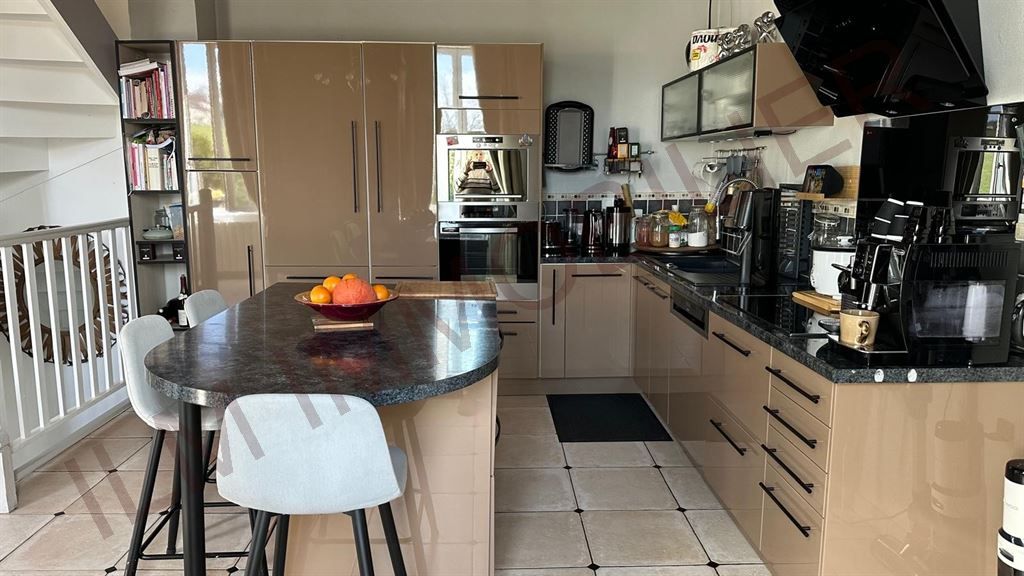 maison 5 pièces en vente sur ST CYR LES COLONS (89800)