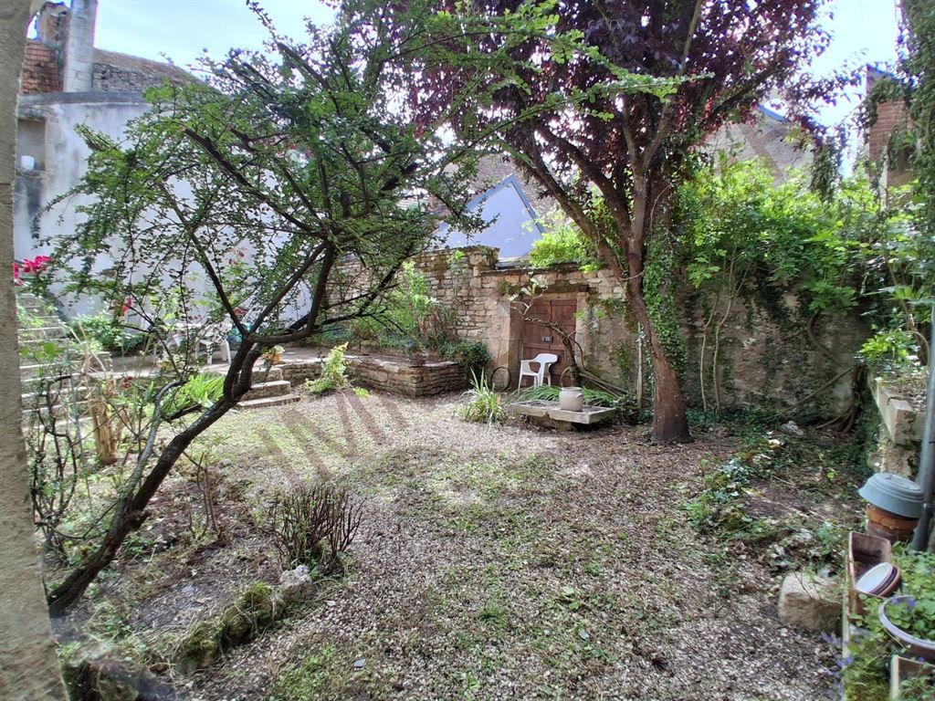 maison 6 pièces en vente sur L ISLE SUR SEREIN (89440)