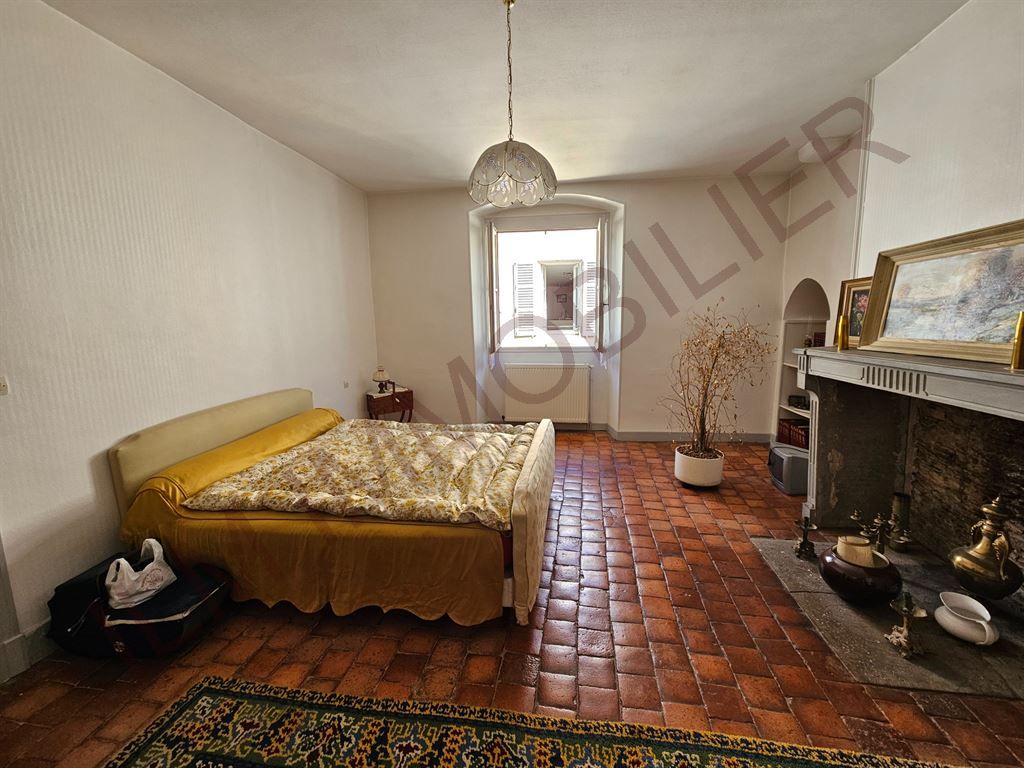 maison 6 pièces en vente sur L ISLE SUR SEREIN (89440)