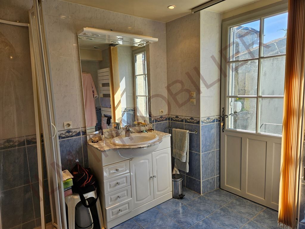 maison 6 pièces en vente sur L ISLE SUR SEREIN (89440)