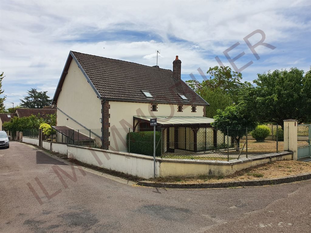 Vente Maison Montholon 89710 Sortie A6 N° 18 / Gare