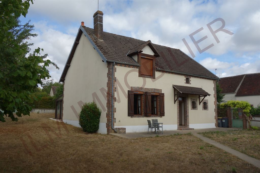 maison 4 pièces en vente sur MONTHOLON (89710)
