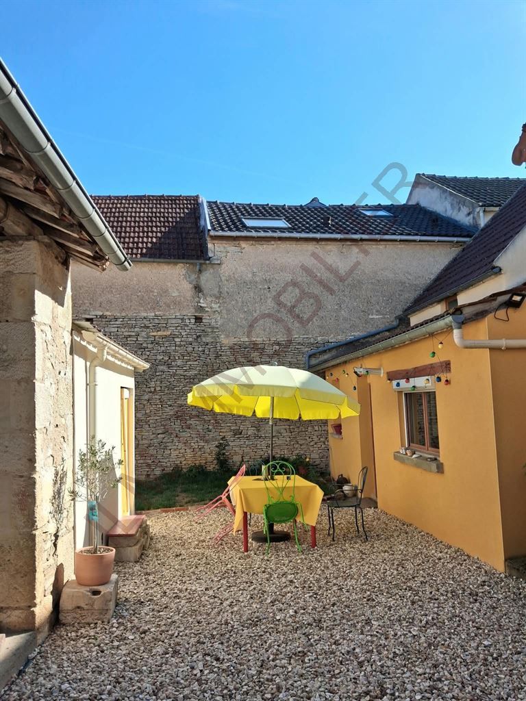 maison 5 pièces en vente sur MAILLY LE CHATEAU (89660)
