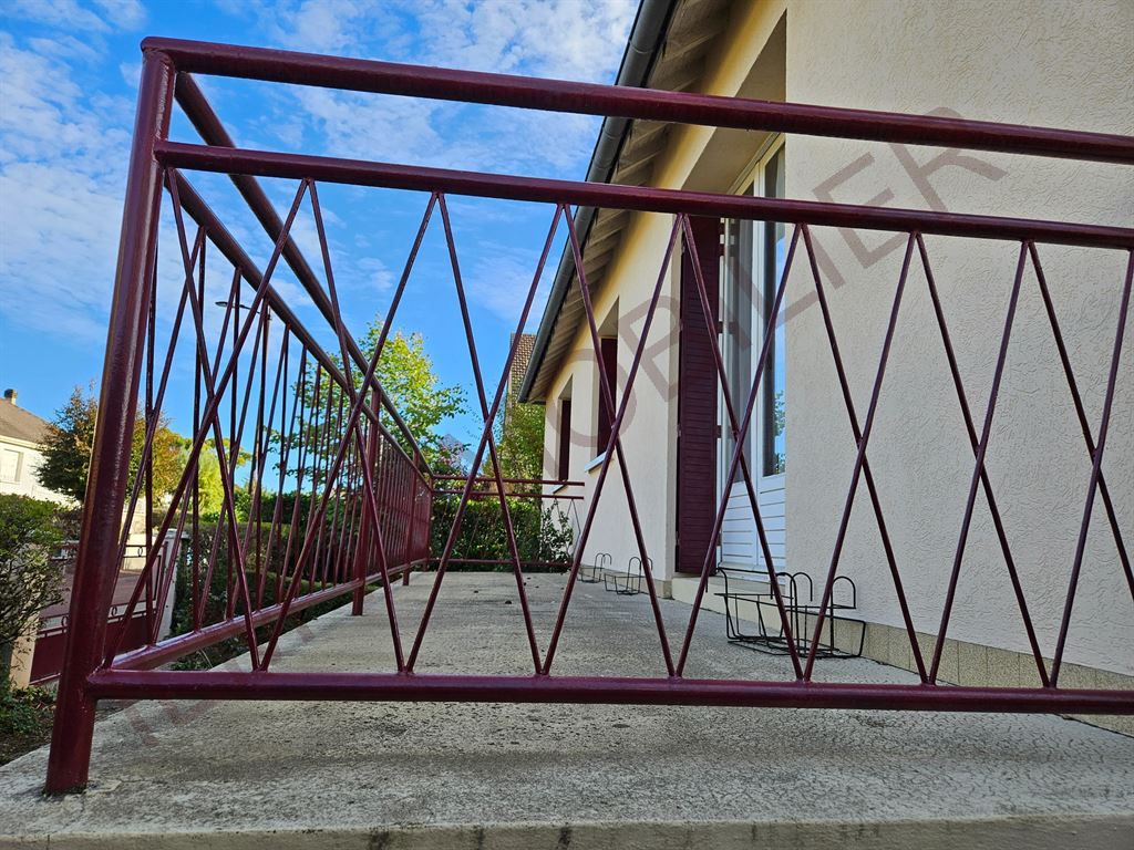 maison 5 pièces en vente sur ST GEORGES SUR BAULCHE (89000)
